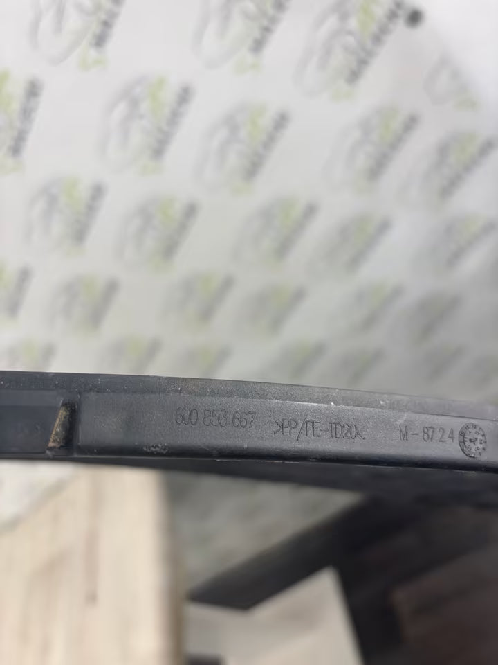 6J0853667 Stoßstangengitter kühlergrill Gitter Seat Ibiza 6J