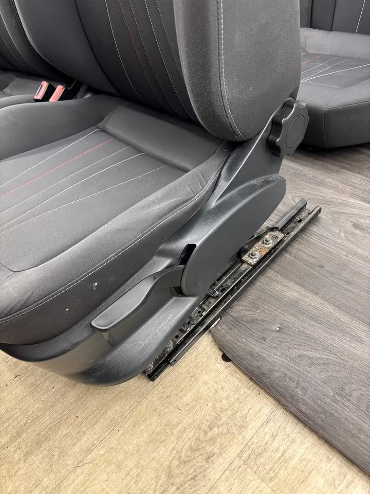 Sitze Innenausstattung Seat Ibiza IV 4 6J 4-Türe