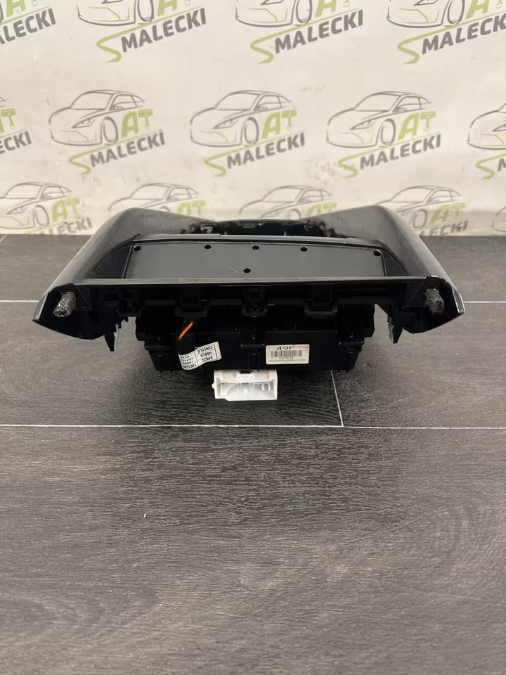 84635-H8000 Verkleidung Blende Mittelkonsole Kia Rio IV