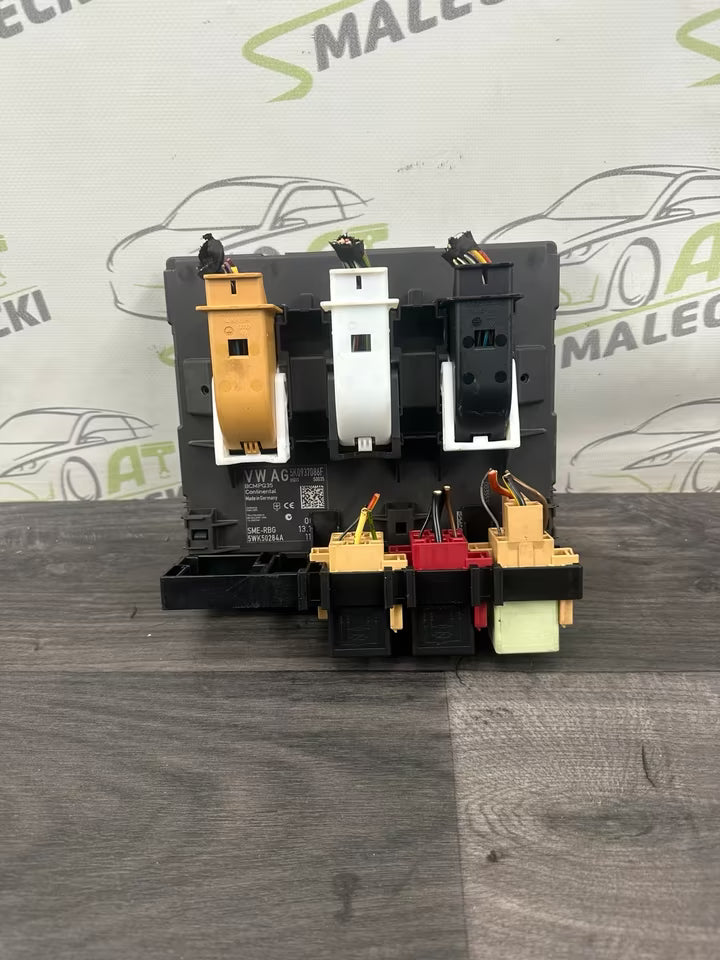 5K0937086F Komfortsteuergerät für VW Touran 1T3