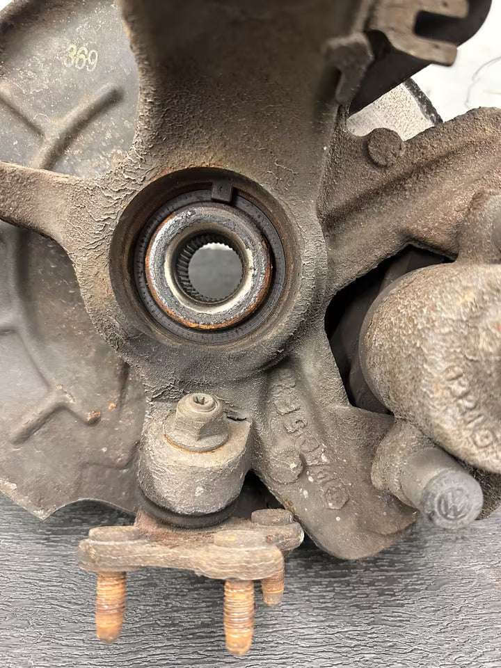 Achsschenkel Federbein Radnabe Links Vw Polo 6R Ibiza 6J 1,2 CGP