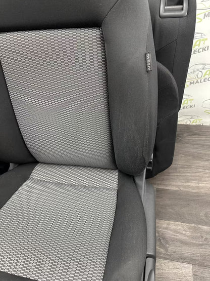 Sitze Innenausstattung Vw Polo 6R Modelle 4-Tür 09-15Bj