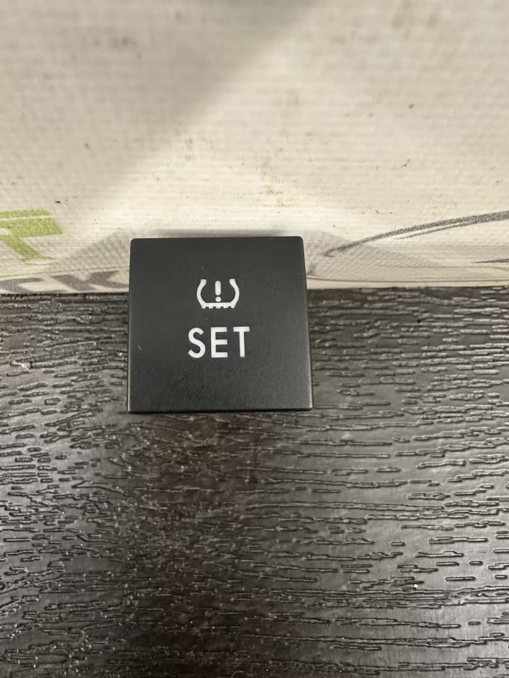 1K0927121B Schalter Reifendruck für VW Golf Polo Scirocco Touran