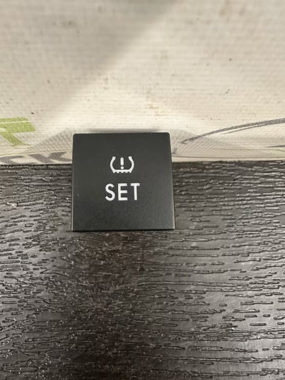 1K0927121B Schalter Reifendruck für VW Golf Polo Scirocco Touran