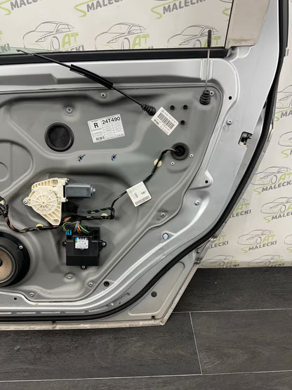 Türe Tür Hinten Rechts Mercedes B-Klasse W245 Farbe 761 05-11Bj