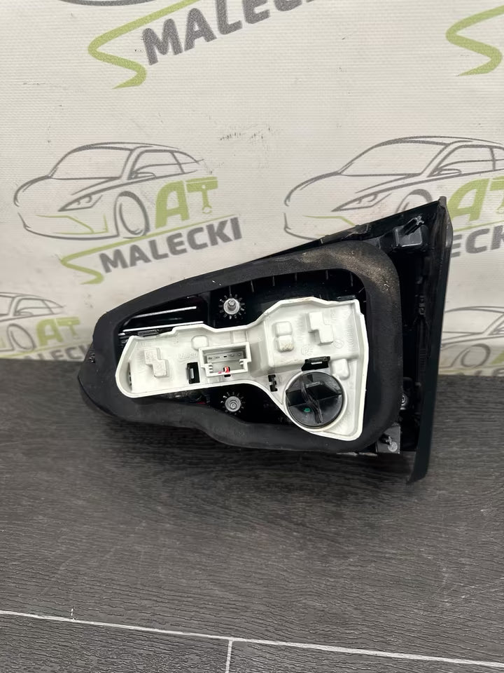 5G0945093M Rücklicht Heckleuchte Links Original VW Golf VII