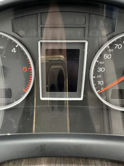8E0920901H Speedometer instrument cluster Audi A4 B7 8E 1.9 Tdi 2004 year of manufacture