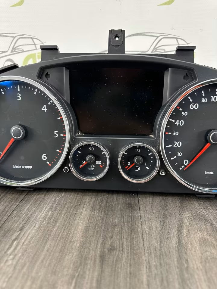 7L6920885K Speedometer instrument cluster Vw Touareg 7L 5.0 V10 models