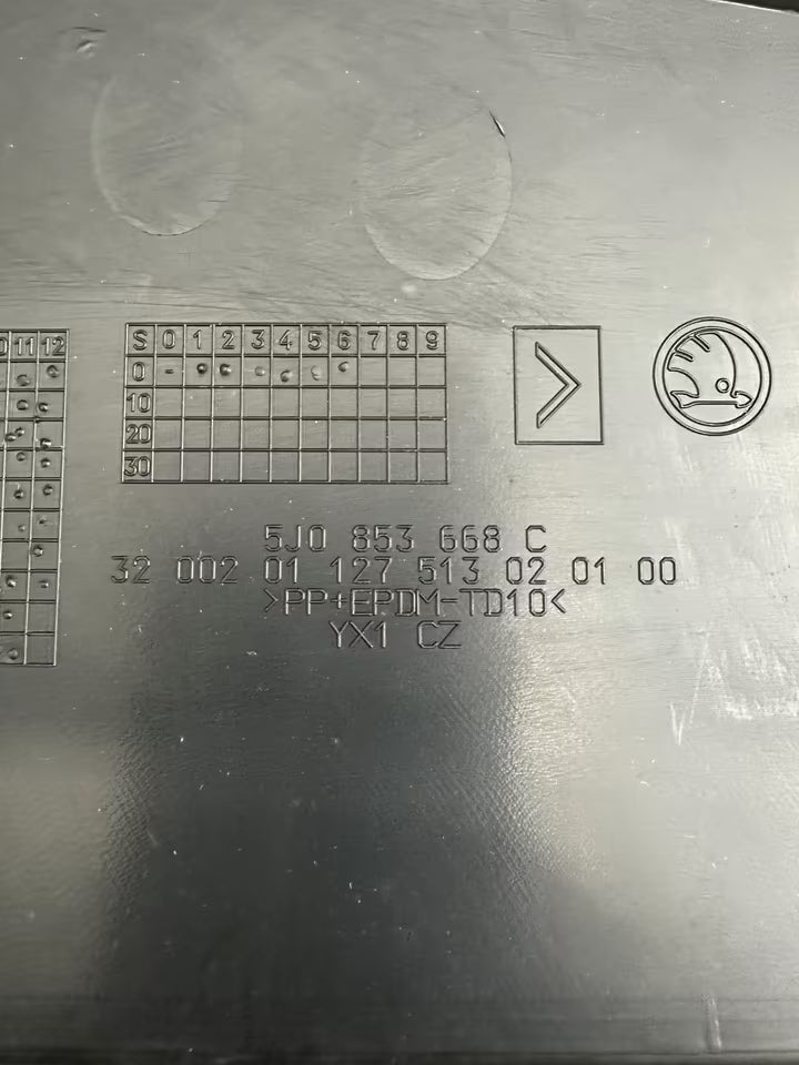 5J0853668C Frontgrill Kühlergrill Skoda Fabia 5J 2010-2014 Bj