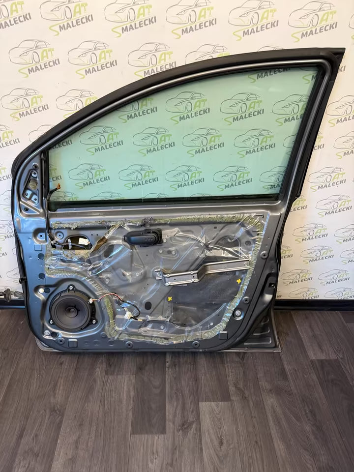 Türe Tür vorne rechts Nissan Note E11 Farbe: KAD G 05-12bj