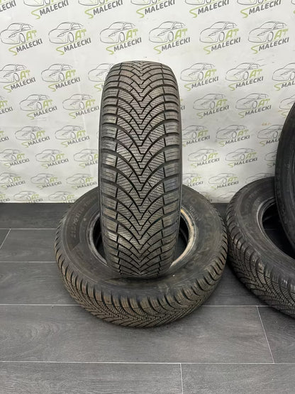 215 70 R16 100H SUV Allwetterreifen 4 Stück 7mm Dot 4824