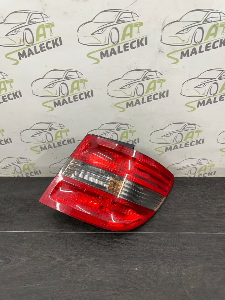 A1698202664 Rücklicht Heckleuchte Rechts Mercedes B-Klasse W245