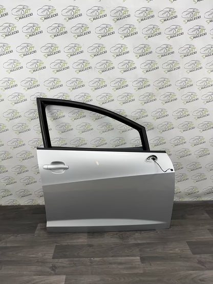 Türe Tür Vorne Rechts Seat Ibiza 6J IV Kombi Farbe LX7W Silber