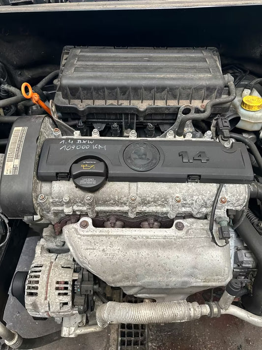 BXW Motor 1,4 Benzin Motor 109000km Neue Zahnriemen Top
