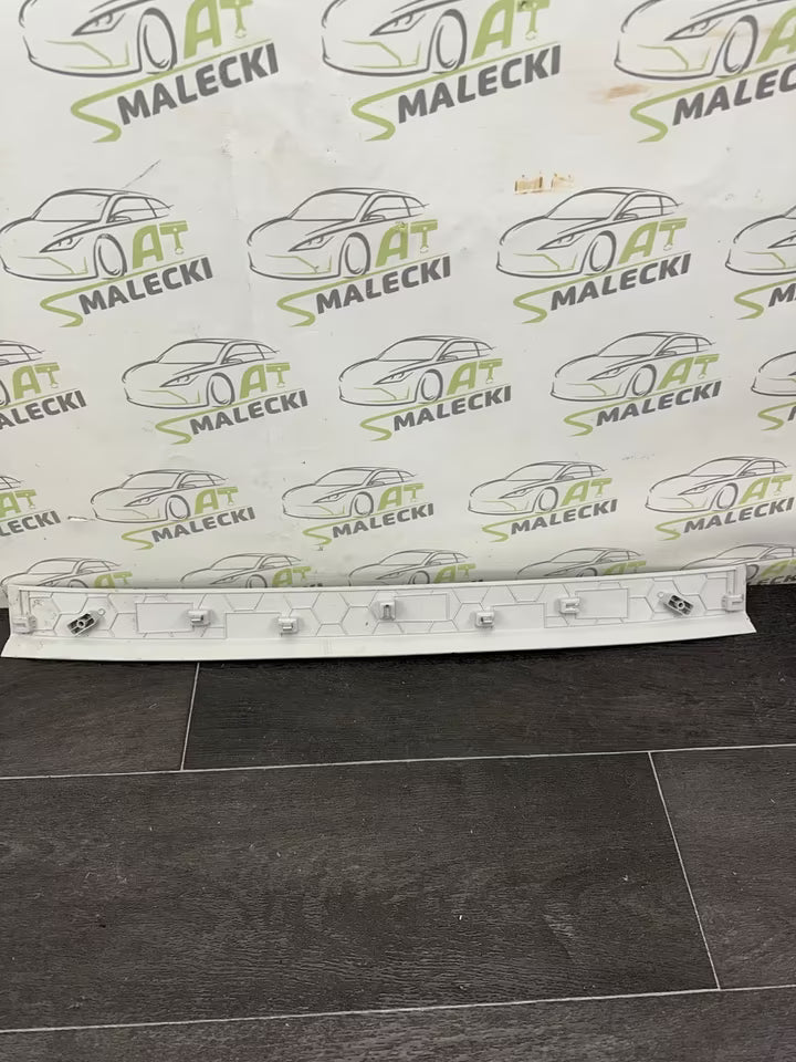5G6867617 Verkleidung für VW Golf VII Modelle