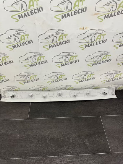 5G6867617 Verkleidung für VW Golf VII Modelle