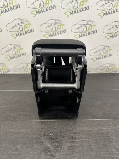 1K5864251C Mittelarmlehne für VW Golf V 1K0713187