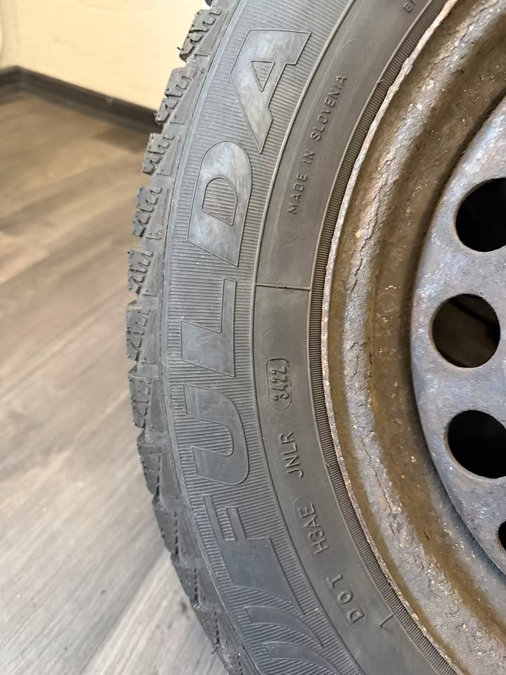 Kompletträder Winterräder Stahlfelgen 5x112 195/65 R15 Fulda