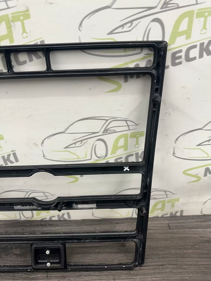 3D0035122A Verkleidung Radioschacht VW Phaeton 3D