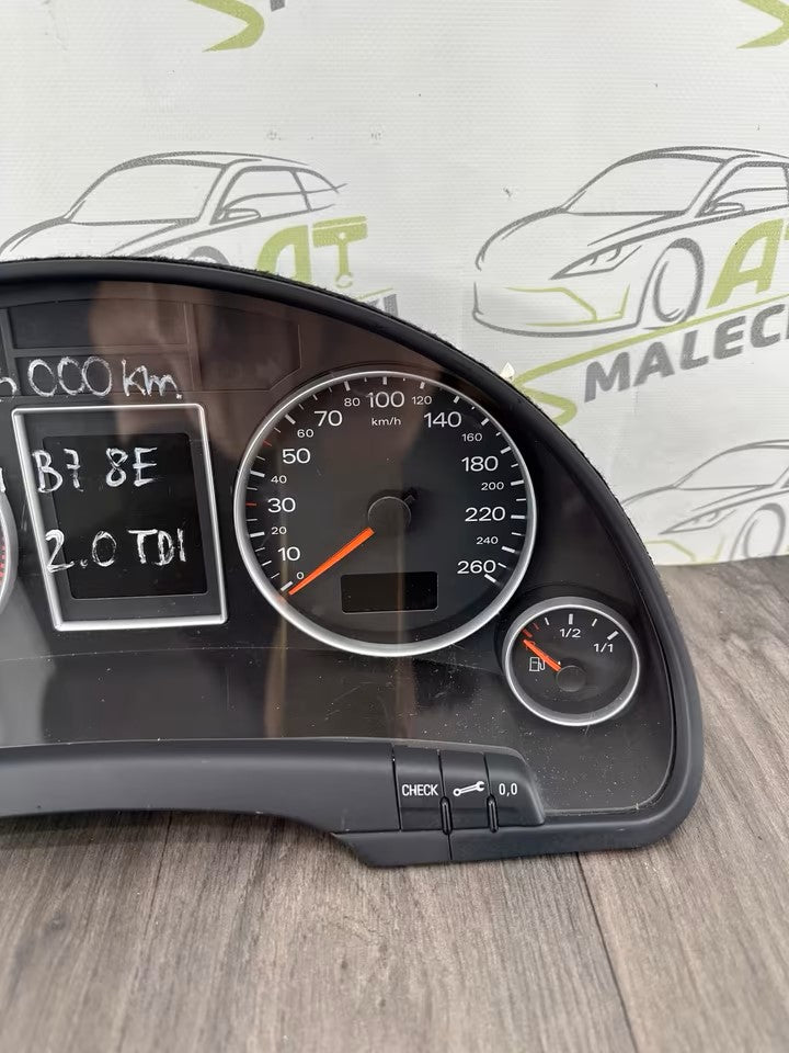 8E0920932 Speedometer instrument cluster Audi A4 B7 8E 8H 2.0 Tdi 153000km