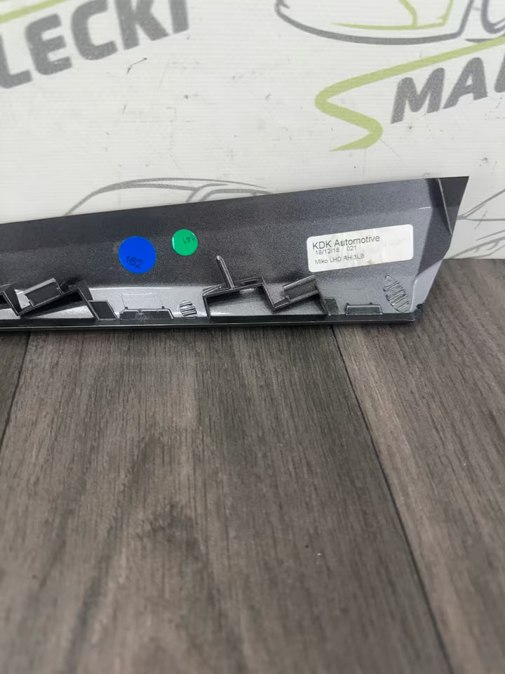 2G1863052C Mittelkonsole Zierleiste VW Polo
