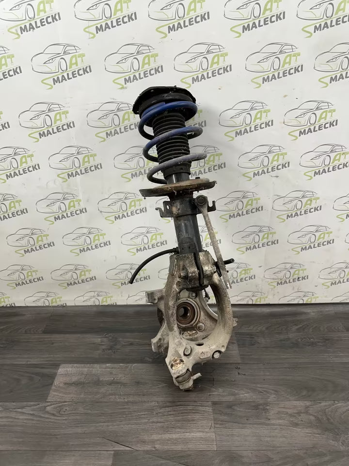 Achsschenkel Radnabe Federbein Rechts Renault Megane III RS 275