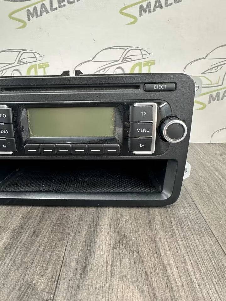 RCD210 MP3 Radio Cd Autoradio Vw Golf Passat Touran Eos 1K0035156