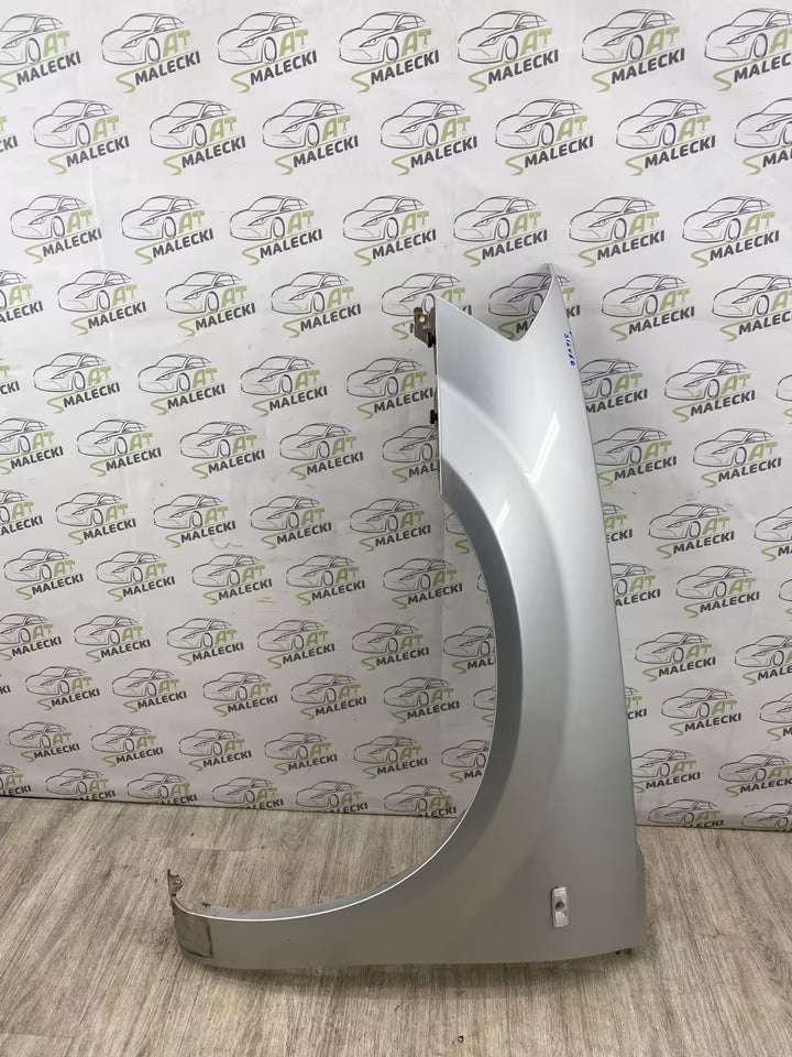 Kotflügel Links Dodge Avenger Farbe PS2 Bright Silver