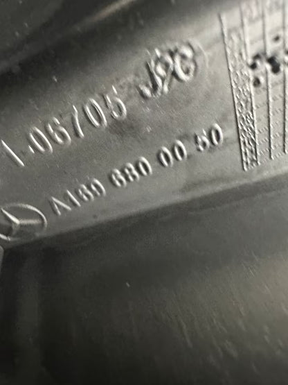 A1696800050 Mittelkonsole Mercedes Benz W245 B-Klasse