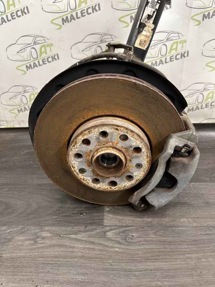 Achsschenkel Radnabe Federbein Rechts Vw Golf VII 7 5G Modell 5Q0