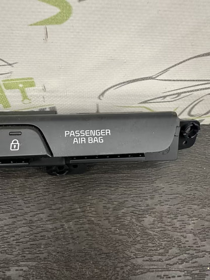 4D6361-1000 Schalter Warnblinker für Kia Rio IV Modelle