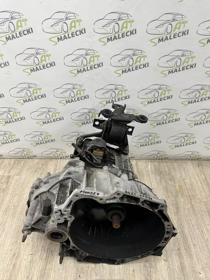 94ZT-7F096 Getriebe 5-Gang Schaltgetriebe Ford Mondeo 1,8 Benzin