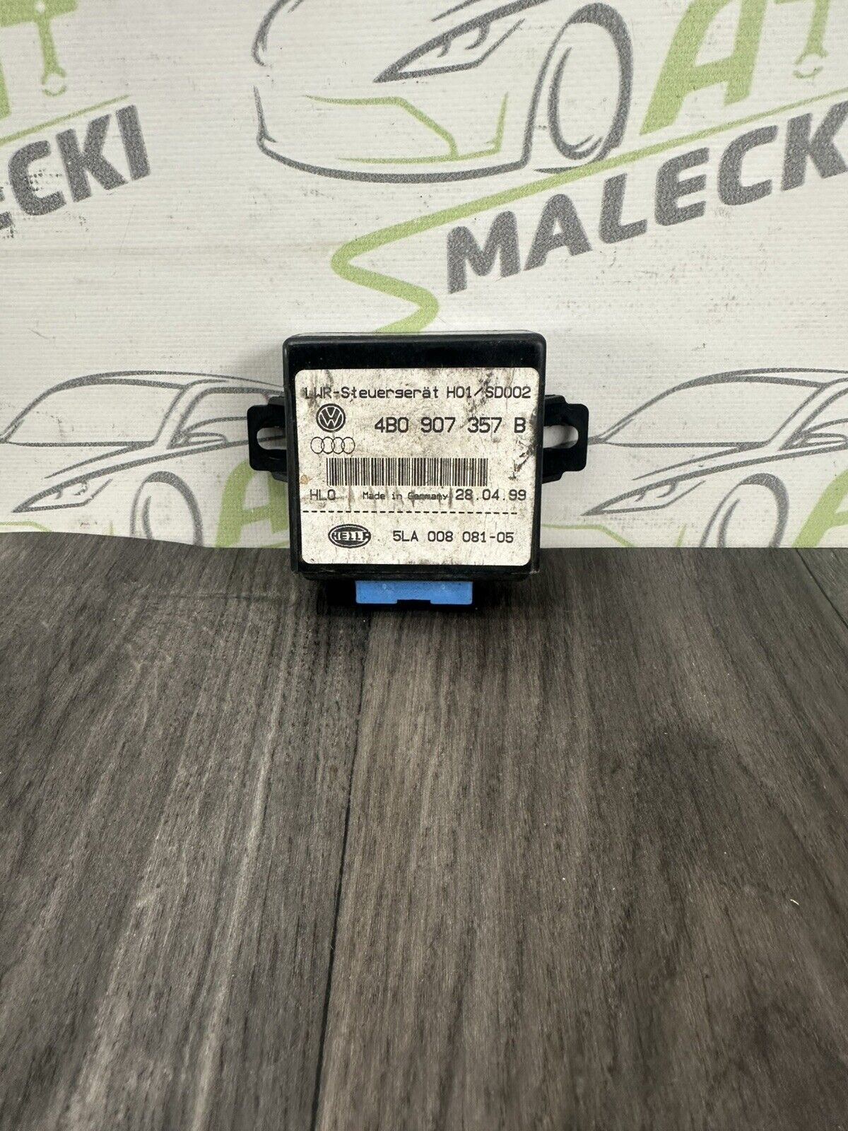 6305326