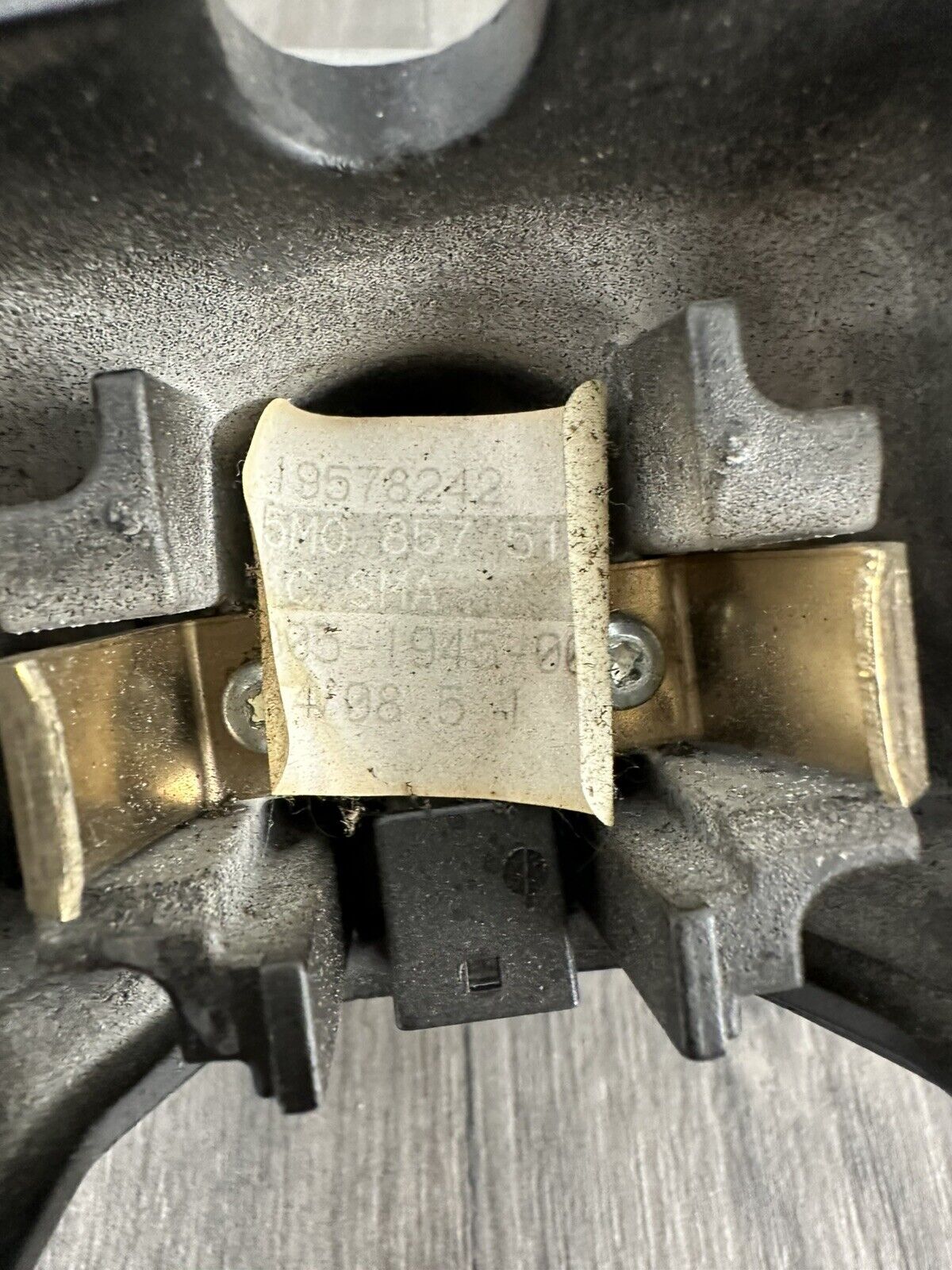 6306143