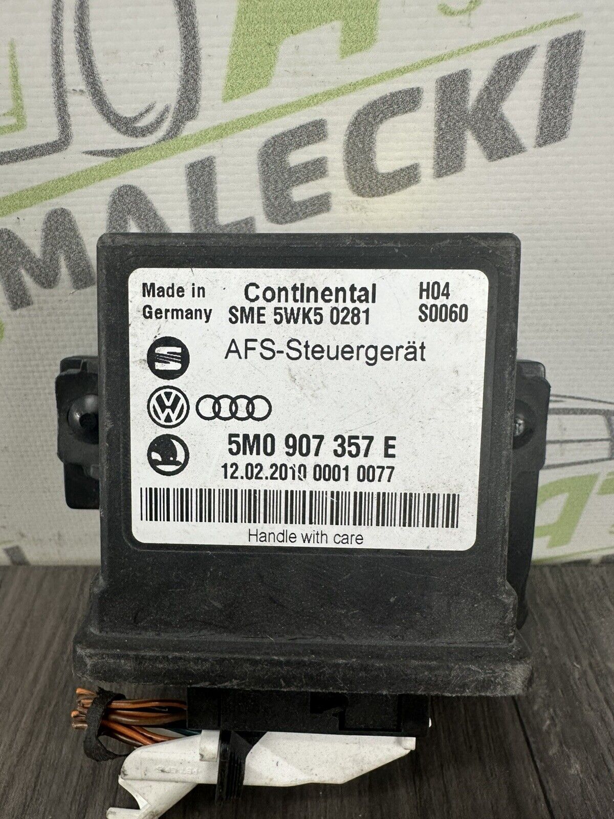 6305301