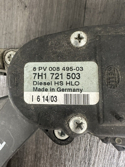 6308309