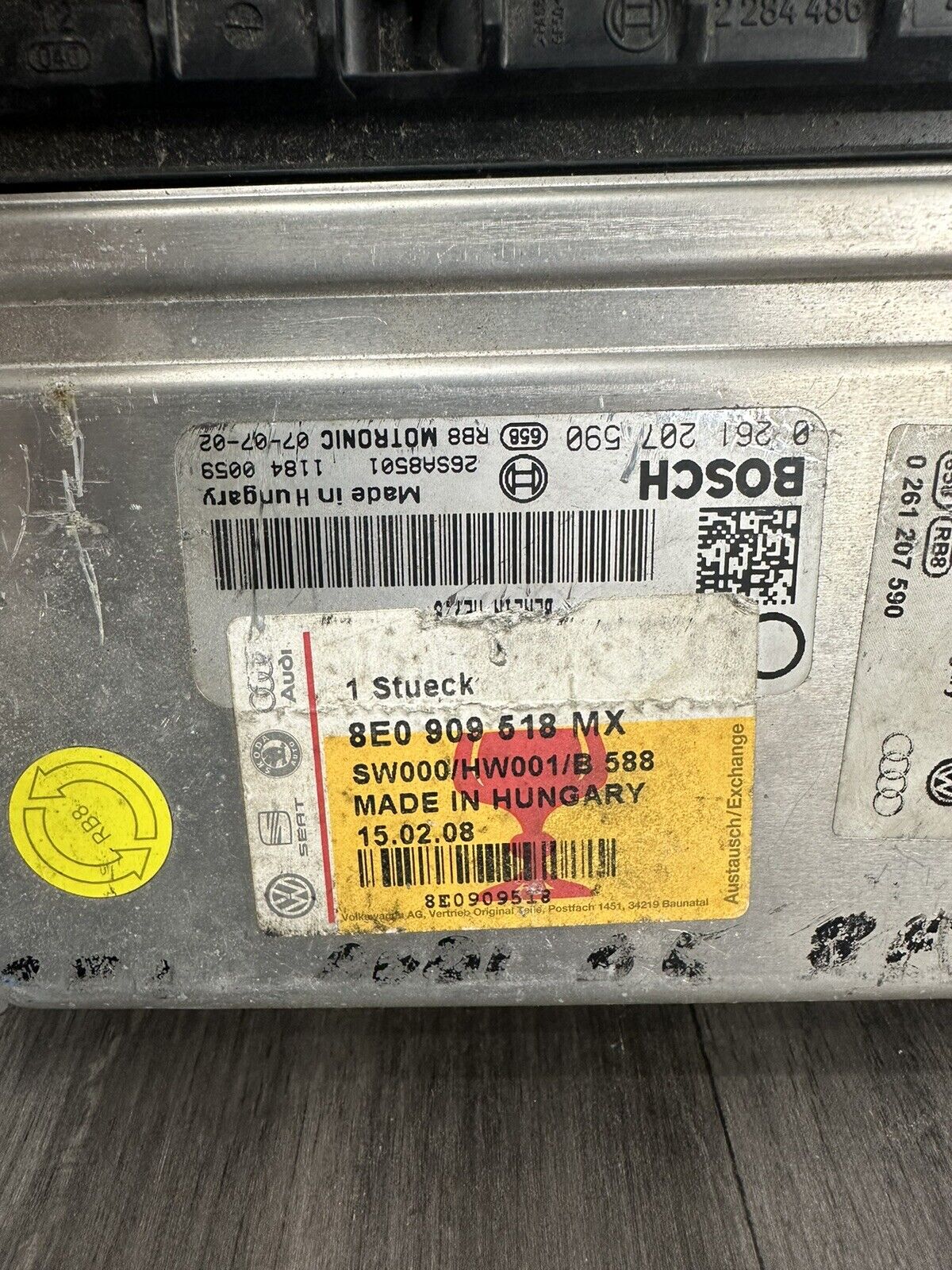 6305363