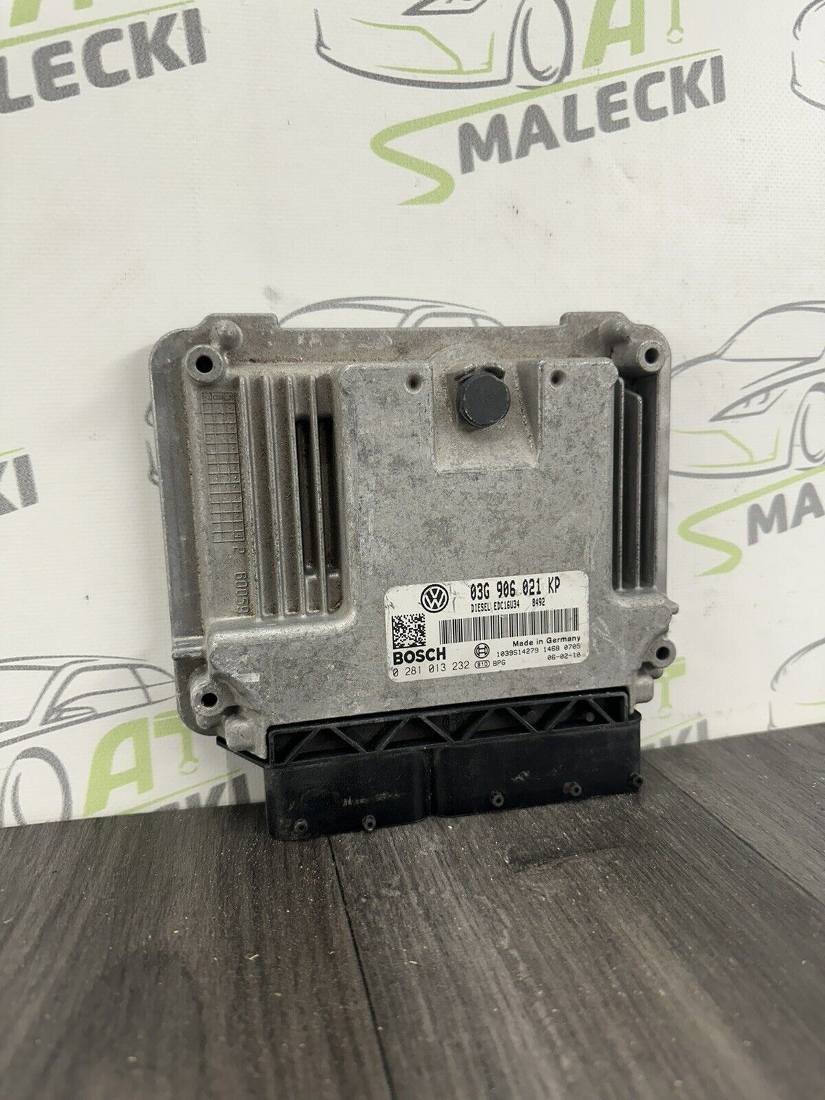 6305436