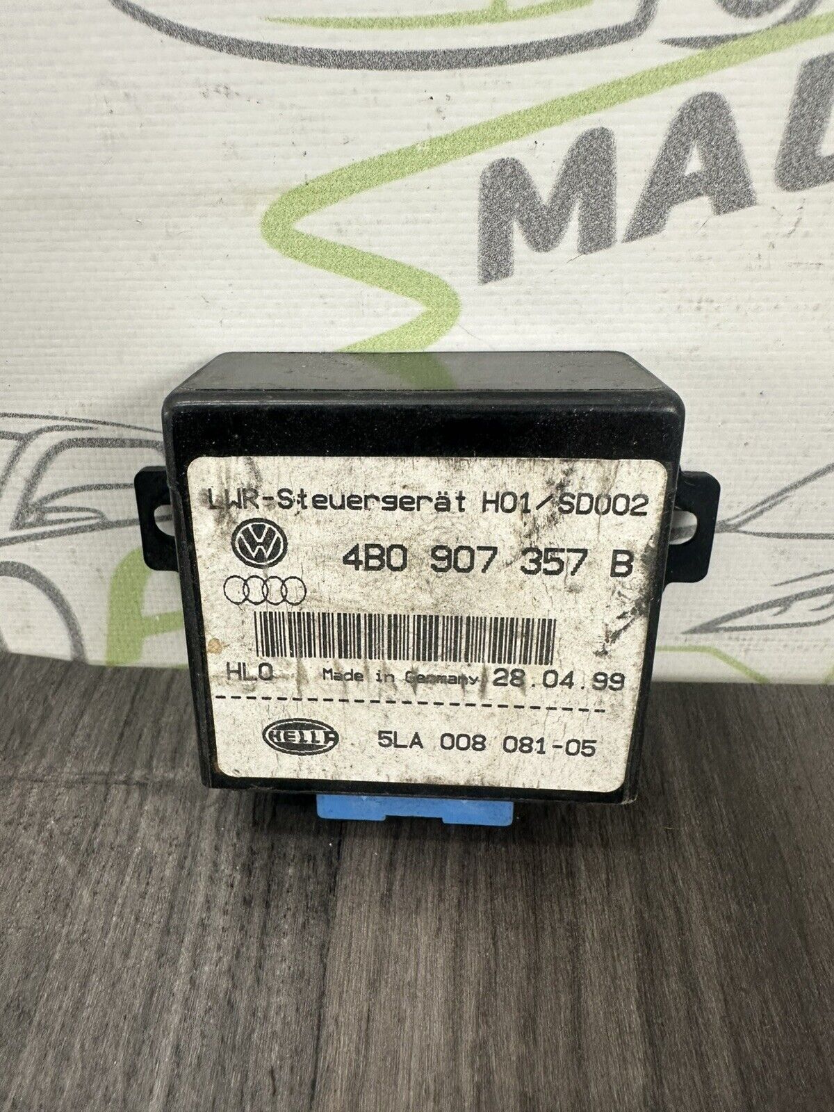 6305326