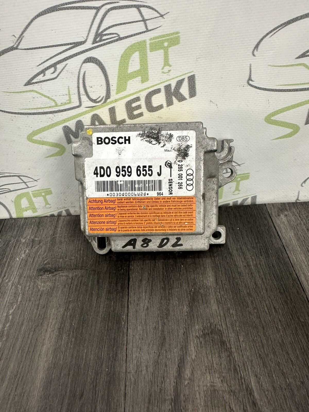 6305944