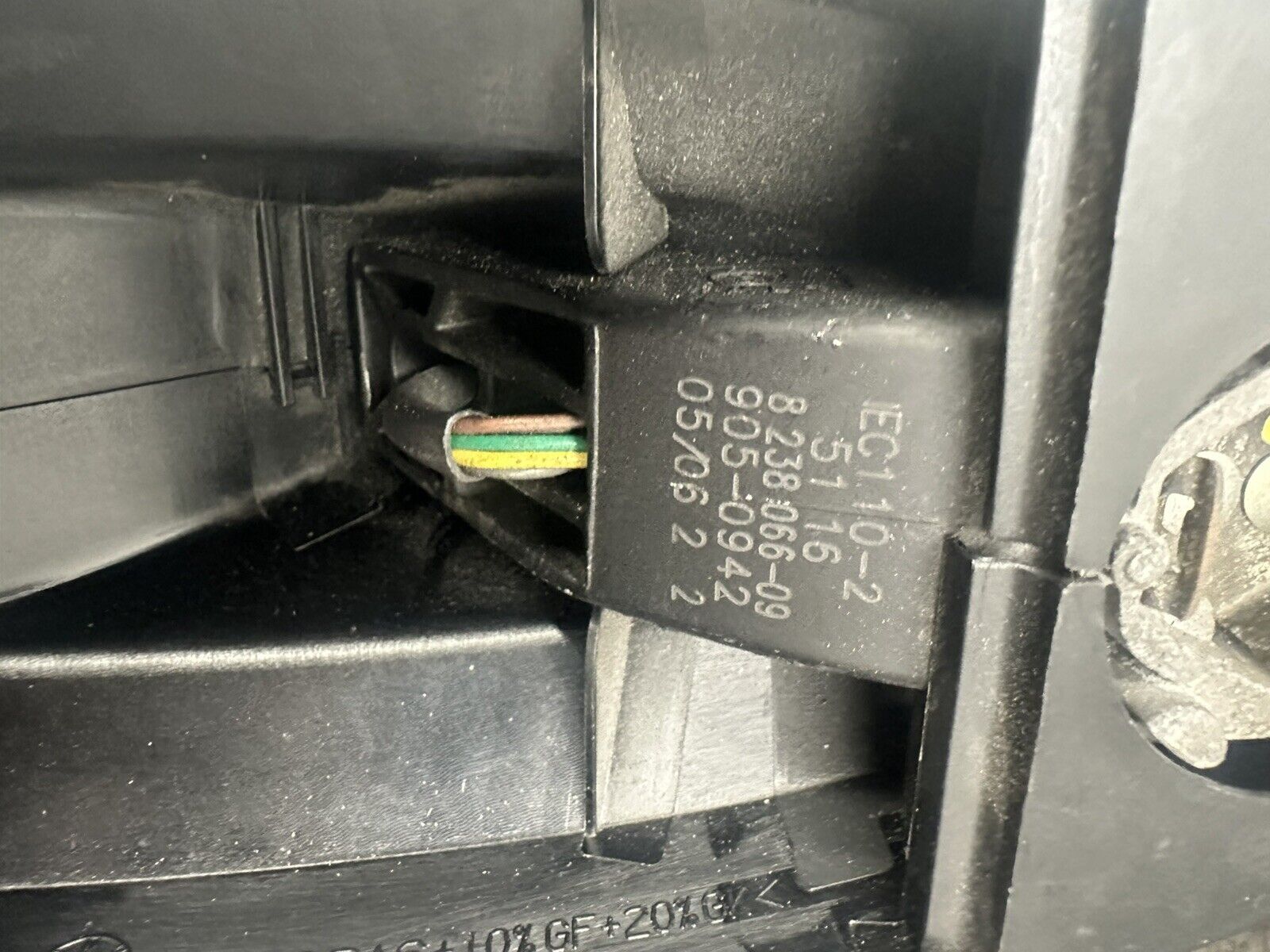 6305543