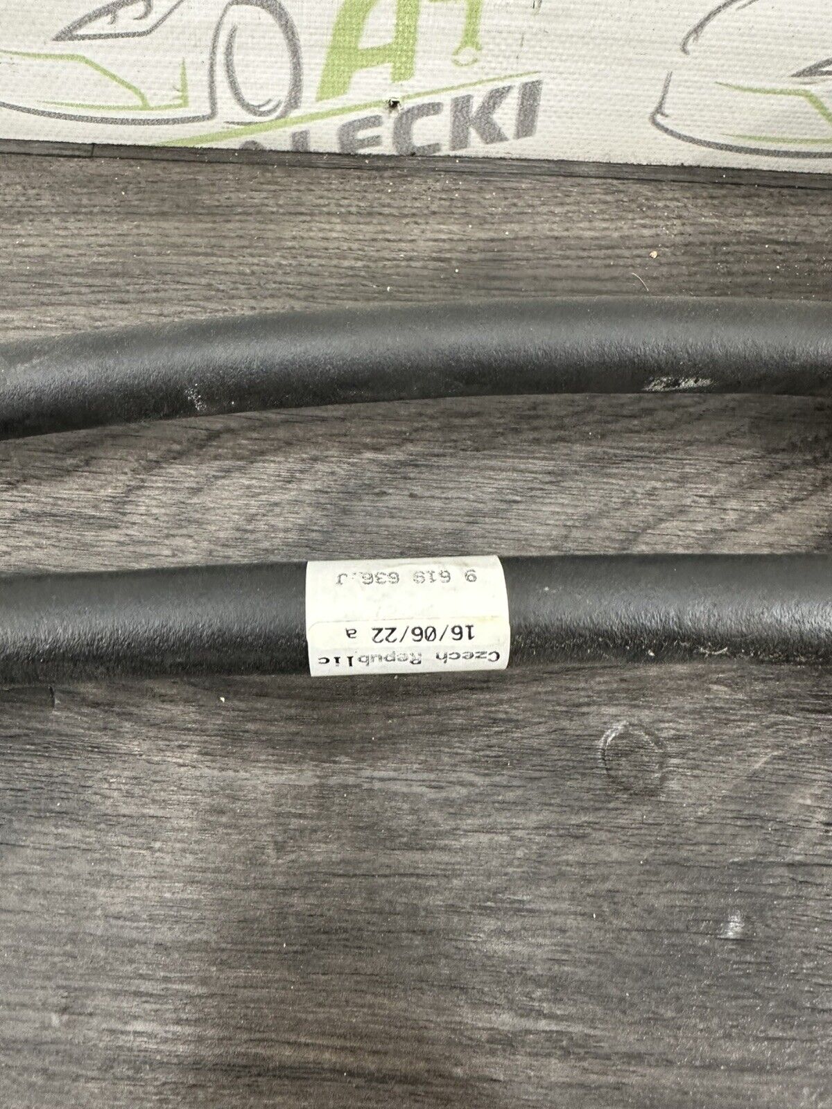 6306041