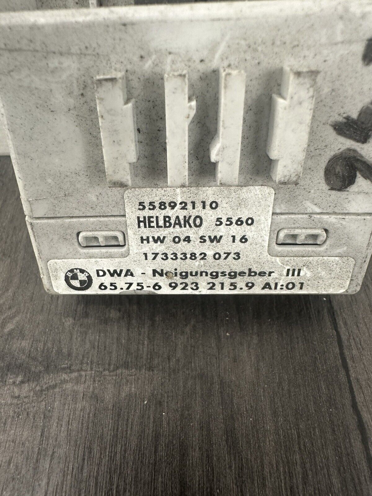 6305740