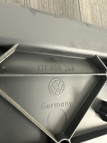 6306068