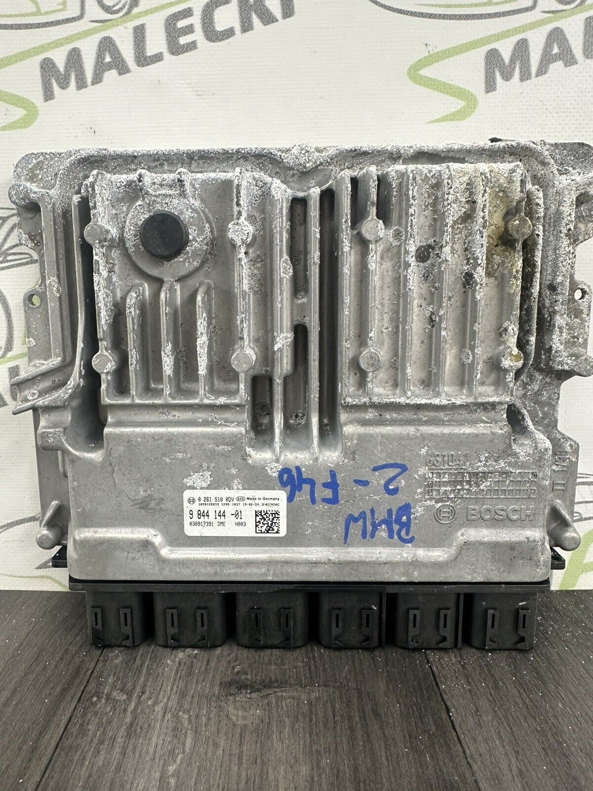 6309305