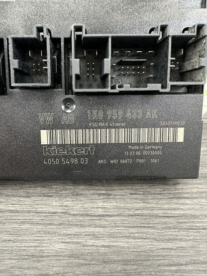 6304969