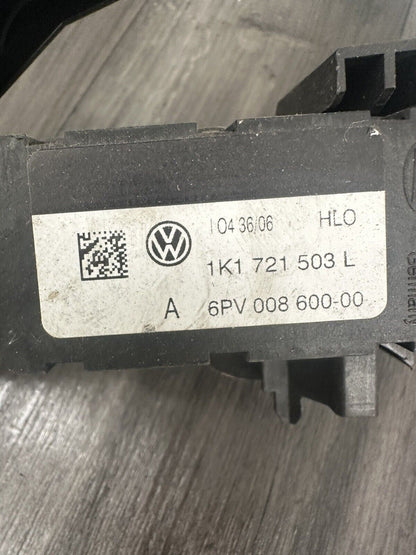6308560