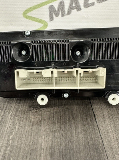6305623