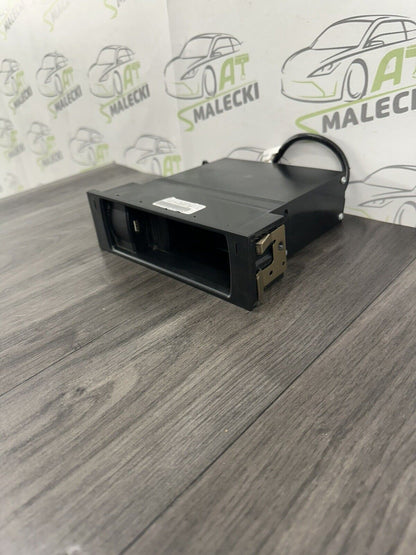 6305884