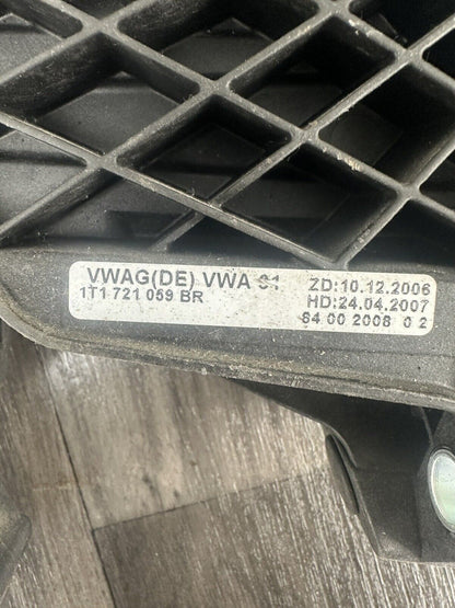 6308289